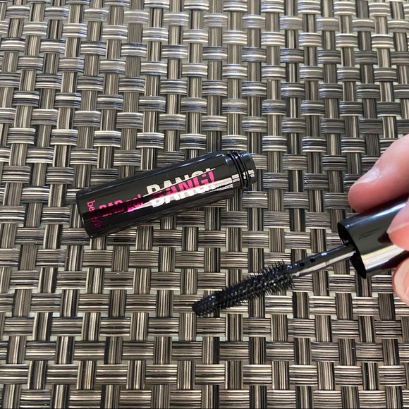 Benefit bad gal bang mascara